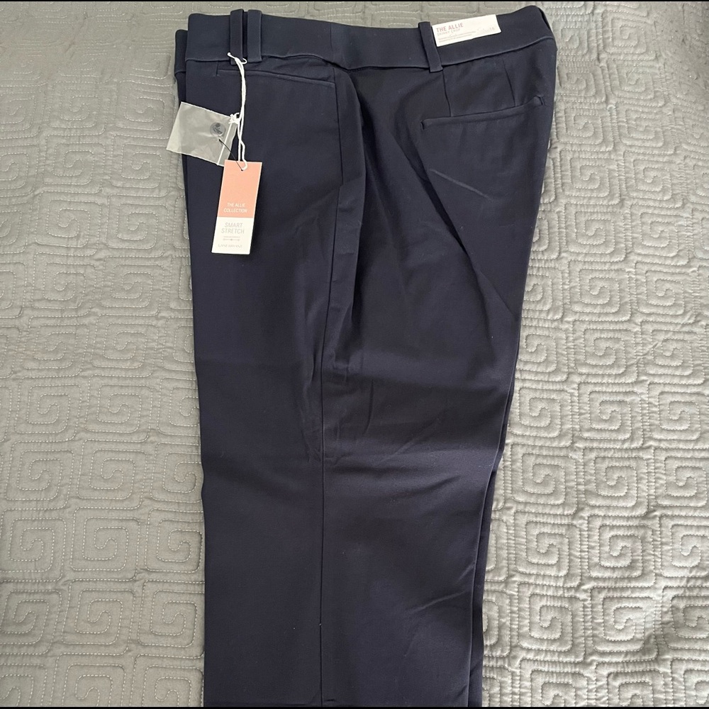 NWT Lane Bryant Allie Skinny Crop Navy 16